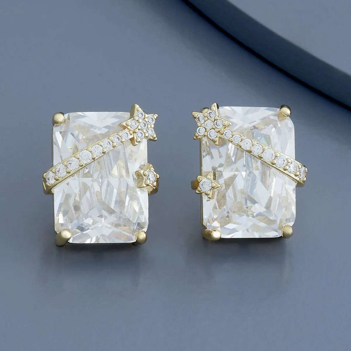 Trendy Earring 178828