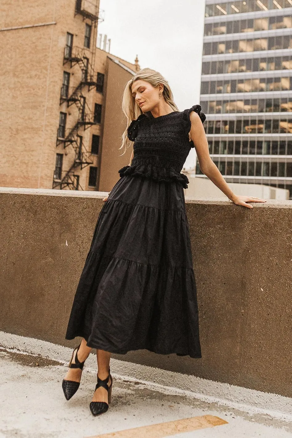 Women’s 2025 Summer Causal Ruffle Sleeve Crochet Knit Tops Long Dress for Ladies Fall Trendy Tiered Dress